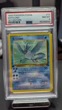 Pokemon Fossil 1st Edition Articuno Non-Holo #17 PSA 8 NM-MT