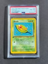 PSA 8 1ST EDITION WEEDLE 70/75 - NEO DISCOVERY NON HOLO - NM/MINT