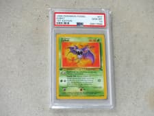1999 POKEMON FOSSIL ZUBAT 1ST EDITION CARD #57 BAT POKEMON GRADED PSA 10