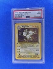 1999 Pokemon Fossil 1st Edition Magneton Holo #11 PSA 9